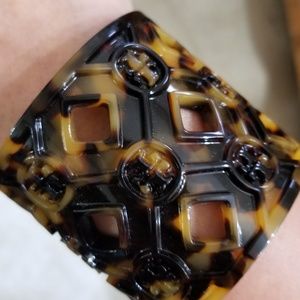 Tory Burch | Tortoise Bracelet Cuff